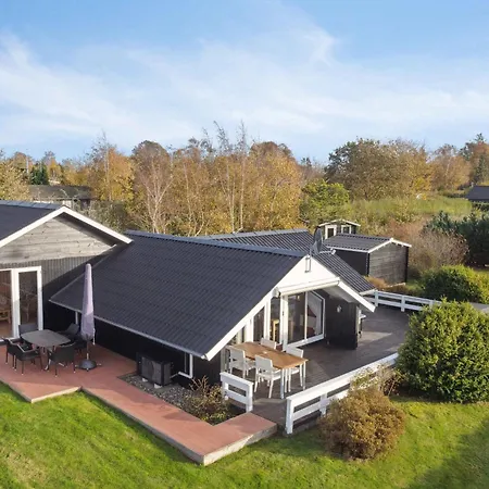 Cozy House By Roskilde Fjord Ølsted